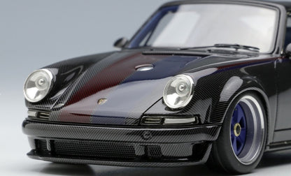 EM427N MakeUp EIDOLON 1:43 Singer 911 DLS 2022 Visible Carbon / Stripe