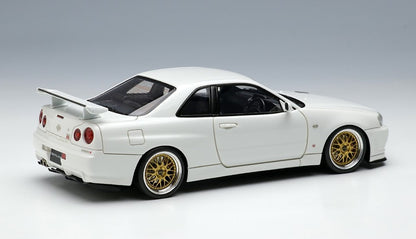 [ Back-order ] Make Up EIDOLON EM509B 1:43 Nissan Skyline GT-R (BNR34) V-spec II 2000 BBS LM Wheel White