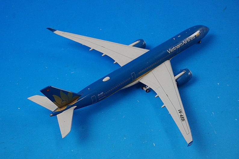 1:400 A350-900 Vietnam Airlines VN-A891 Gemini