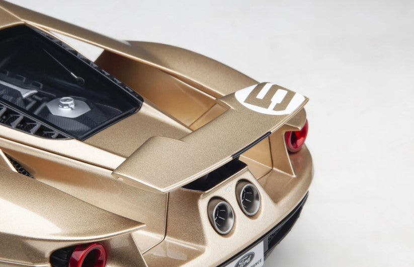 72928 AUTOart 1:18 Ford GT Holman Moody Heritage Edition Gold / Red