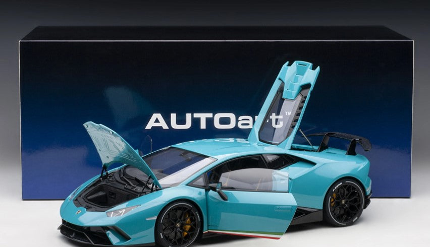 [ Back-order ] AUTOart 12077 1:12 Lamborghini Uracan Performante Light Blue