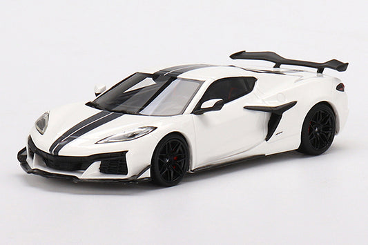 [ Back-order ] TSM TSM430669 1:43 Chevrolet Corvette Z06 2023 Arctic White model car