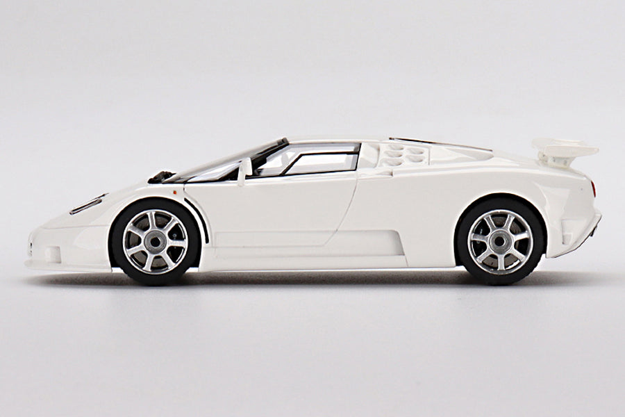 [ Back-order ] TSM TSM430673 1:43 Bugatti EB110 Super Sport Bianco Monaco White model car