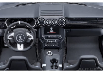 [ Back-order ] AUTOart 73096 1:18 Ford Mustang Shelby GT500 Silver Black Stripe model car