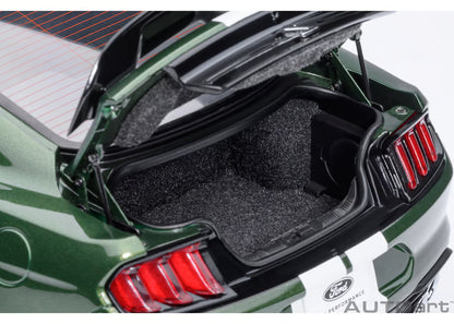 [ Back-order ] AUTOart 73097 1:18 Ford Mustang Shelby GT500 Green White Stripe model car