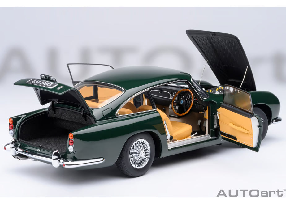 [ Back-order ] AUTOart 70286 1:18 Aston Martin DB5 Dark Green model car