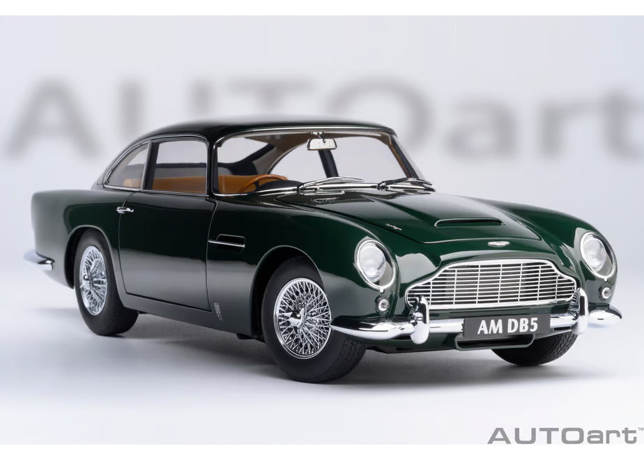 [ Back-order ] AUTOart 70286 1:18 Aston Martin DB5 Dark Green model car