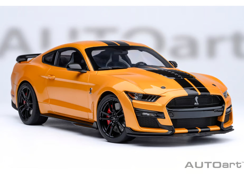 [ Back-order ] AUTOart 73099 1:18 Ford Mustang Shelby GT500 Orange Black Stripe model car