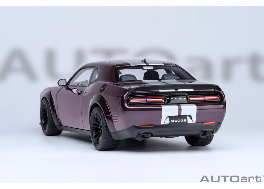 [ Back-order ] AUTOart 71762 1:18 Dodge Challenger SRT Jailbreak 22 Metallic Purple Silver Stripe model car