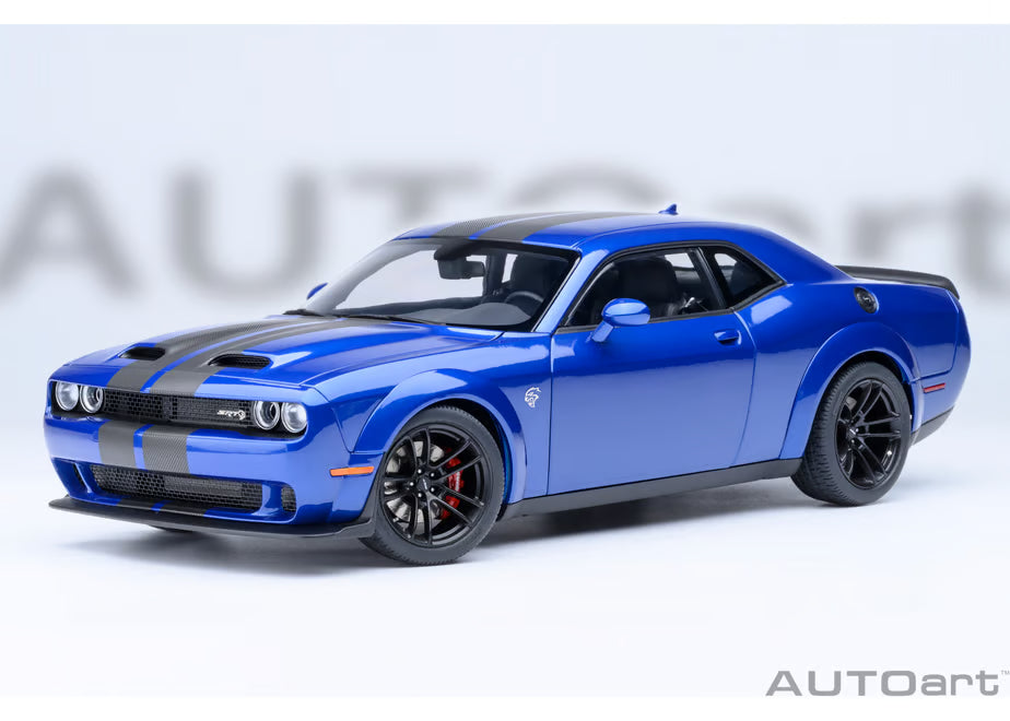 [ Back-order ] AUTOart 71763 1:18 Dodge Challenger SRT Jailbreak 22 Metallic Blue Carbon Black Stripe model car