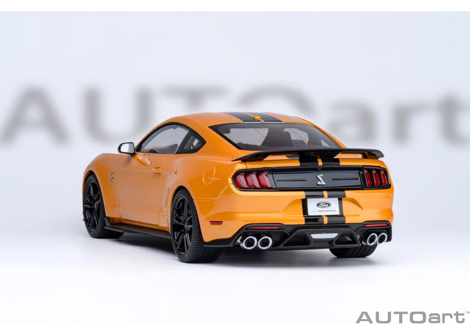 [ Back-order ] AUTOart 73099 1:18 Ford Mustang Shelby GT500 Orange Black Stripe model car