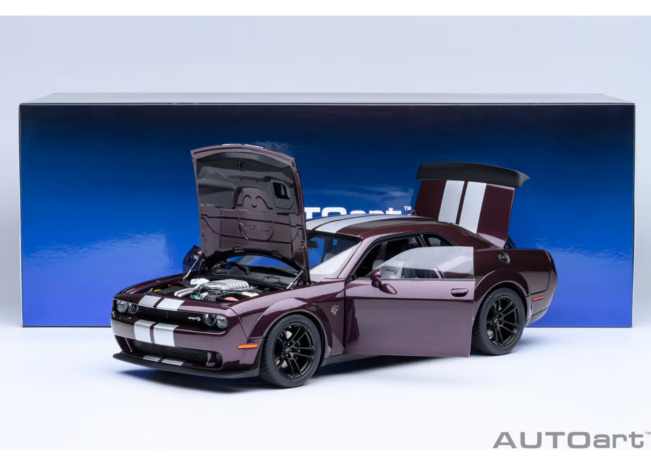 [ Back-order ] AUTOart 71762 1:18 Dodge Challenger SRT Jailbreak 22 Metallic Purple Silver Stripe model car