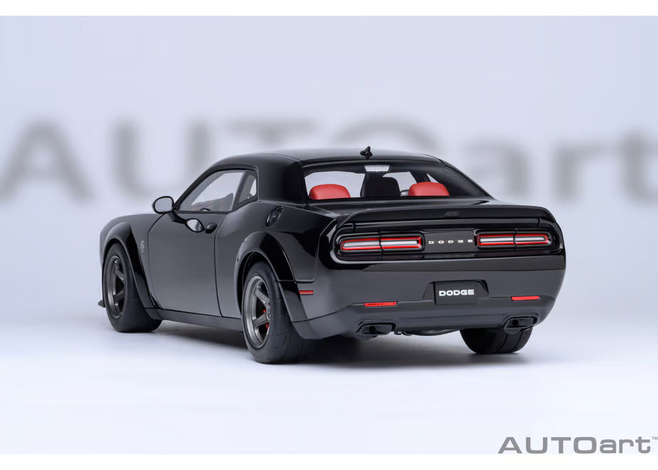 [ Back-order ] AUTOart 71765 1:18 Dodge Challenger SRT Superstock 23 Black model car