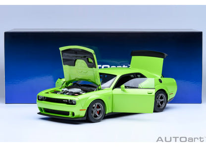 [ Back-order ] AUTOart 71769 1:18 Dodge Challenger SRT Super Stock 23 Metallic Lime Green model car