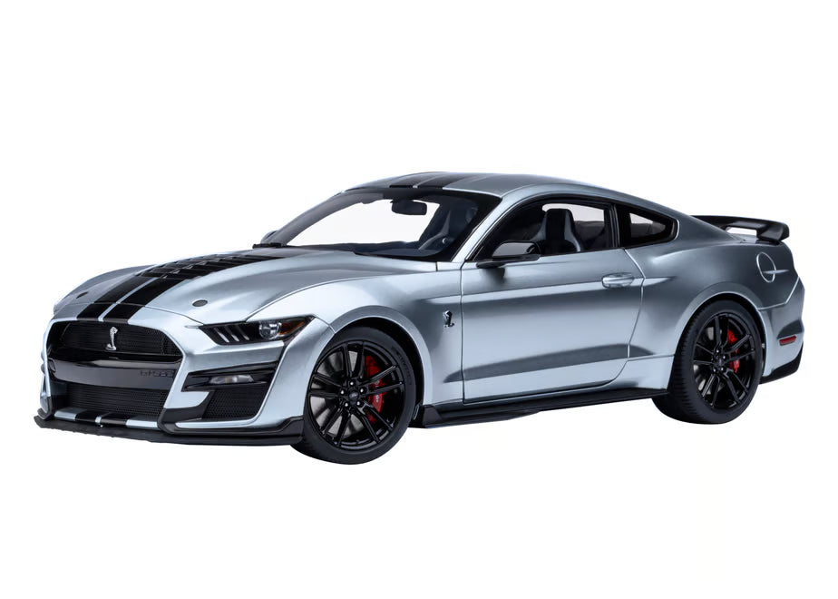 [ Back-order ] AUTOart 73096 1:18 Ford Mustang Shelby GT500 Silver Black Stripe model car