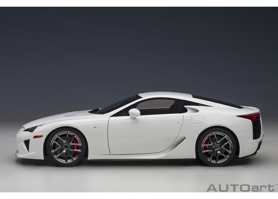[ Back-order ] AUTOart 78850 1:18 Lexus LFA White model car