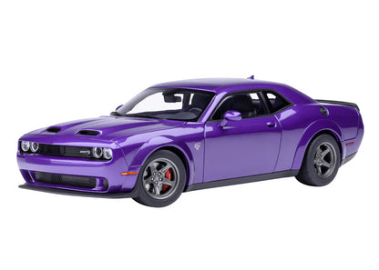 [ Back-order ] AUTOart 71768 1:18 Dodge Challenger SRT Super Stock 23 Pearl Purple model car