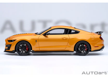 [ Back-order ] AUTOart 73099 1:18 Ford Mustang Shelby GT500 Orange Black Stripe model car