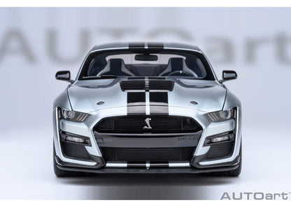 [ Back-order ] AUTOart 73096 1:18 Ford Mustang Shelby GT500 Silver Black Stripe model car