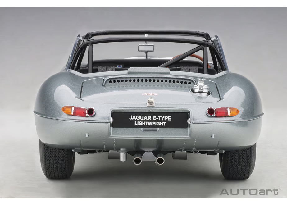 [ Back-order ] AUTOart 73646 1:18 Jaguar Lightweight E-Type Silver model car