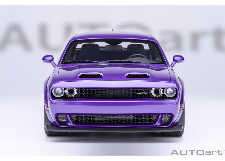 [ Back-order ] AUTOart 71768 1:18 Dodge Challenger SRT Super Stock 23 Pearl Purple model car