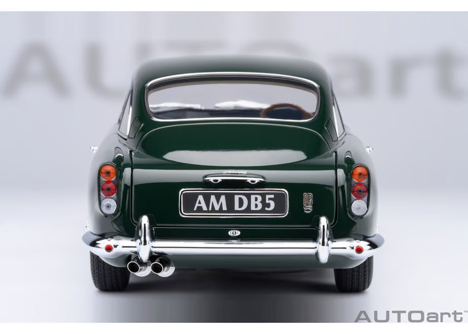 [ Back-order ] AUTOart 70286 1:18 Aston Martin DB5 Dark Green model car