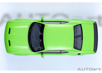[ Back-order ] AUTOart 71769 1:18 Dodge Challenger SRT Super Stock 23 Metallic Lime Green model car