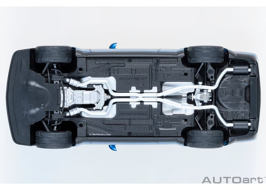 [ Back-order ] AUTOart 71767 1:18 Dodge Challenger SRT Superstock 23 Pearl Blue Carbon Black Stripe model car