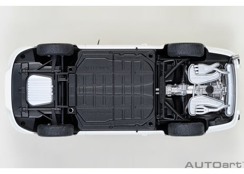 [ Back-order ] AUTOart 78030 1:18 Porsche 911 Carrera 2.7 RS Grand Prix White Red Stripe model car