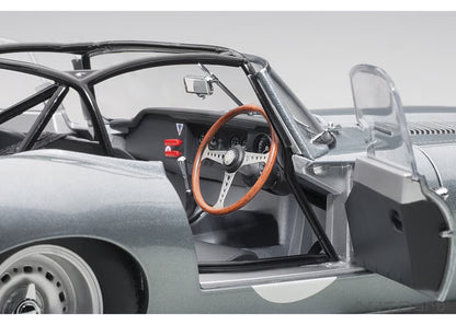 [ Back-order ] AUTOart 73646 1:18 Jaguar Lightweight E-Type Silver model car