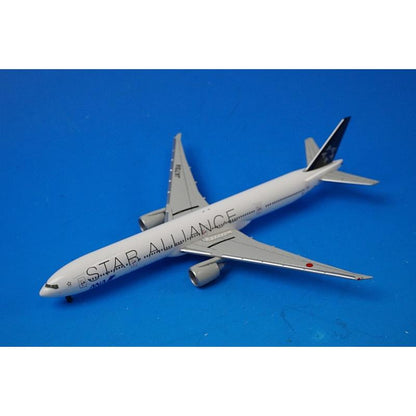 1:400 B777-300ER ANA Star Alliance JA731A NH40003 ANA airplane model