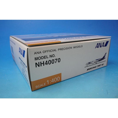 1:400 B787-8 ANA Special Marking Ground Attitude JA802A NH40070 ANA