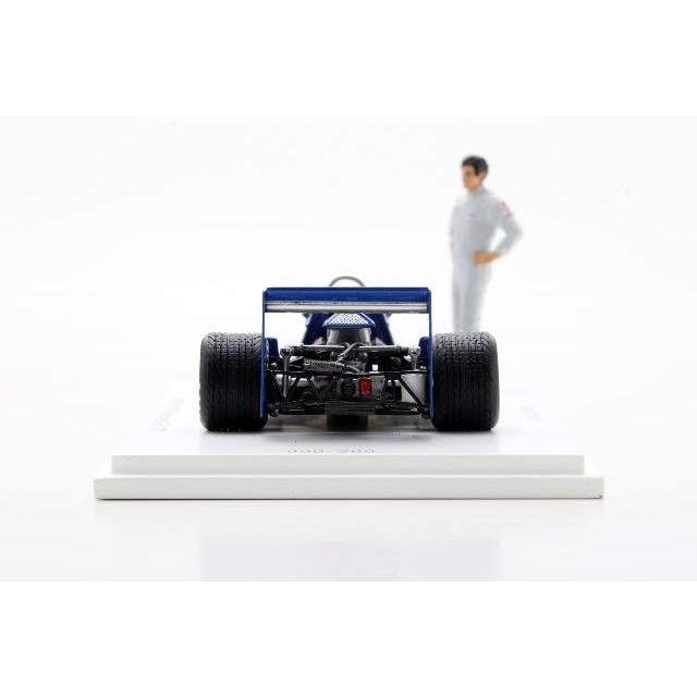 ROMU053 Spark 1:43 Tyrrell Romm Custom P34 Japanese GP 1976 J. Scheckter with standing figure