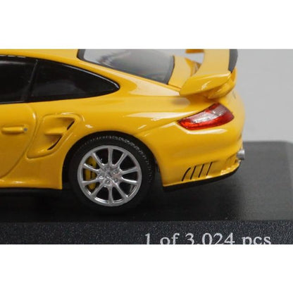 1:43 MINICHAMPS 400066300 Porsche 911 GT2 2007 Yellow model car