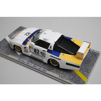 1:43 Spark MC8207 Mazda RX-7 254 Le Mans 1982 #82 model car