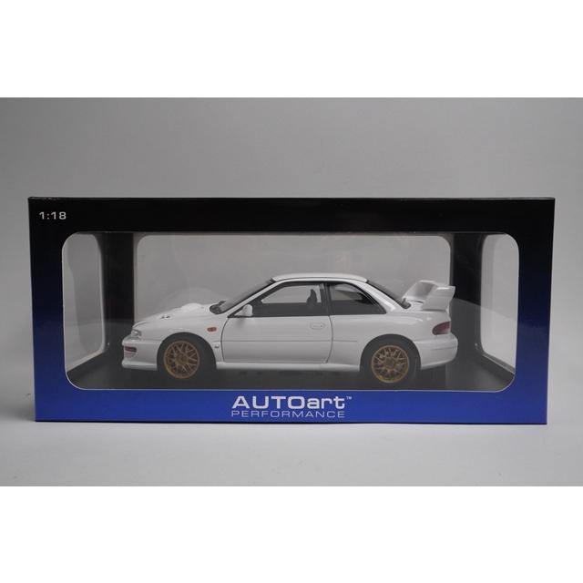 1:18 AUTOart 78605 Subaru Impreza 22B-STi Version White model car