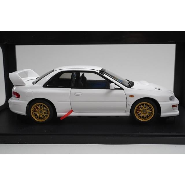 1:18 AUTOart 78605 Subaru Impreza 22B-STi Version White model car