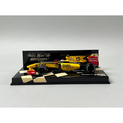 1:43 MINICHAMPS 410100012 Renault F1 Team R30 2010 #12 V.Petrov model car