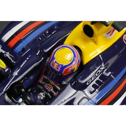 1:18 MINICHAMPS 110120002 Red Bull Racing Renault RB8 2012 #2 M.Weber model car