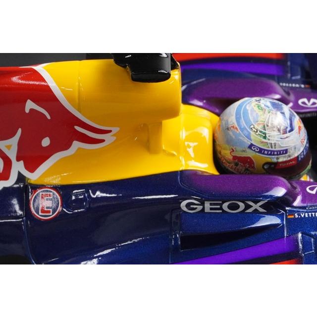 1:18 MINICHAMPS 110130101 Infiniti Red Bull Racing RB9 Brazilian GP 2013 #1 model car