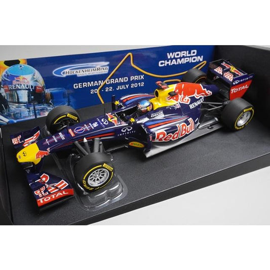 1:18 MINICHAMPS 113120171 Red Bull Racing Show Car 2012 #1 S.Vettel model car