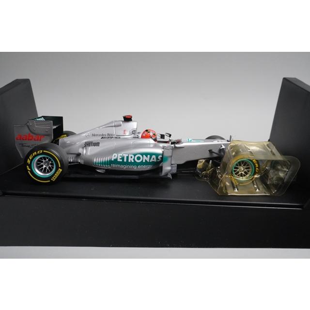 1:18 MINICHAMPS 110120077 Mercedes-AMG Petronas F1 Team Show Car 2012 #7 model car