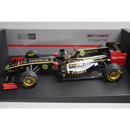 1:18 MINICHAMPS 150110079 Lotus Renault GP Show Car 2011 #9 N. Heidfeld model car
