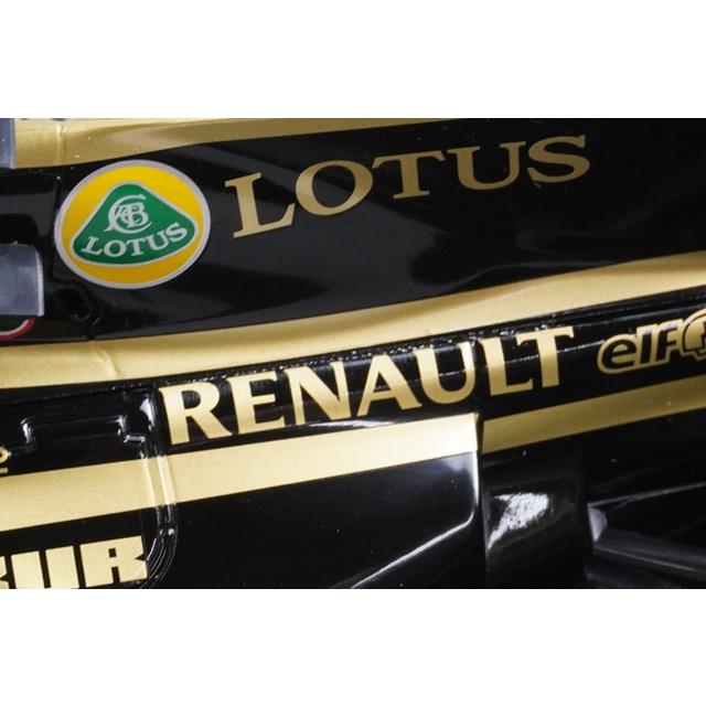 1:18 MINICHAMPS 150110079 Lotus Renault GP Show Car 2011 #9 N. Heidfeld model car