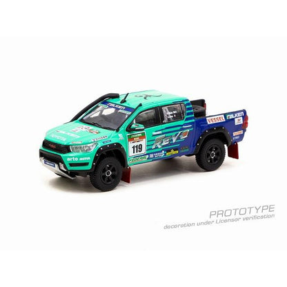 T64-041-FAL Tarmac Works 1:64 Toyota Hilux AXCR 2017