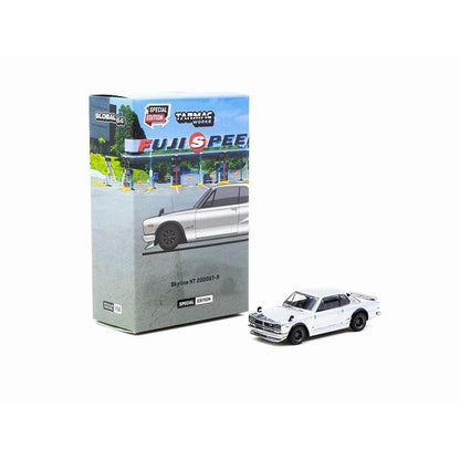 T64G-043-SC Tarmac Works 1:64 Nissan Skyline HT 2000GT-R Silver Chrome Special Edition