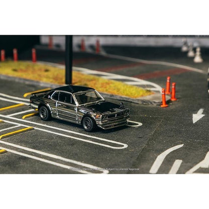 T64G-043-SC Tarmac Works 1:64 Nissan Skyline HT 2000GT-R Silver Chrome Special Edition