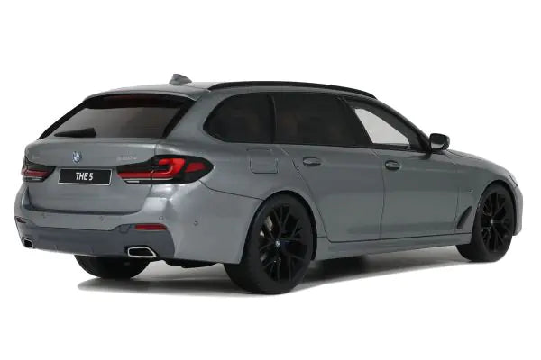 [ Back-order ] GT SPIRIT GTS485 1:18 BMW 530E xDrive M Sport 2023 Gray model car
