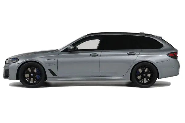 [ Back-order ] GT SPIRIT GTS485 1:18 BMW 530E xDrive M Sport 2023 Gray model car