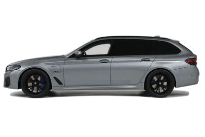 [ Back-order ] GT SPIRIT GTS485 1:18 BMW 530E xDrive M Sport 2023 Gray model car